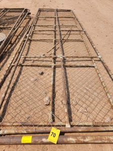 2 - ITEM Gate 6m long x 1,8 m high