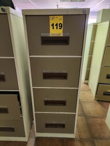 3 - ITEMS Cabinet filing1,32m high x,47m wide x ,63m long,4 drawer