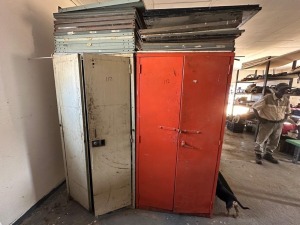 1X JOB LOT JOB LOT STEEL CABINETS AND SHELVES