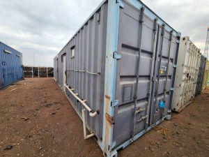 1 - ITEM Container Storage restroom,12M,8 x toilets, 4 x showers,6 x hand basins,6x urinals and geyser fitted,Condition Fair