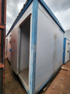 1 - ITEM Park Home restroom, 6m x 2,5m.One door missing.Splitted in 3 x compartments.Left compartment fitted with 2 x toilets,2 x hand baisins,2 x urinals.Middle compartment fitted with 1 x toilet and 1 x hand basin. Right and side compartment fitted w