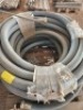 8 - ITEMS 2 x Rubber Hydraulic hose with flange Blue 2" 1305 PSI
2 x Rubber hydraulic hose with flange Black 2" 580PSI
4 x Rubber hose with flange Black 1" - 5