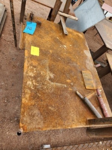 1 - ITEM Bench Work, Steel 1.2m long x .8m wide x .84m high