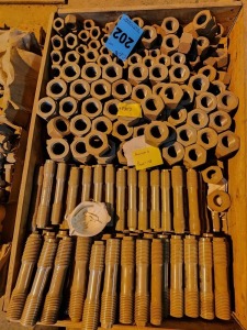 686kg Studs & nuts
M24, M32, M40
Mild Steel