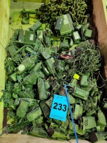 183 - ITEMS Two way radios;
Two way radio pouches;
Two way radio batteries;
Two way radio chargers
;Lifting hook;
1 x Chain +/- 20m (See Description)