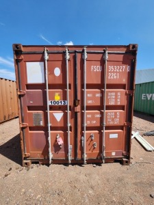 1 - ITEM Container Shipping 6M with shelves and storage box inside, condition fare