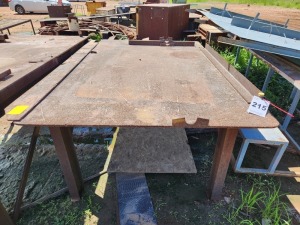 1 - ITEM Steel work bench
2.4m (L) x 1.6m (W) x 940mm (H)