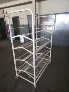 1 X Crockery Rack