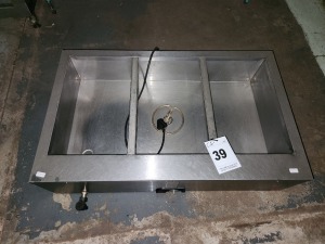 1 X Three Division Food Warmer