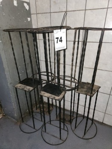 Job Lot - 10 X Iron Pot Stand