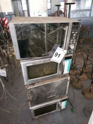Job Lot X Microwaves - NOT WORKING