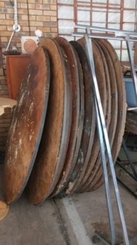 Job Lot - 15 X Round Wooden Tables