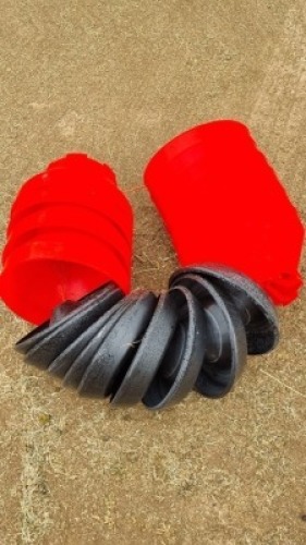 10X CHICKEN FEEDERS CdP Auctioneers (Per animal to take the lot)