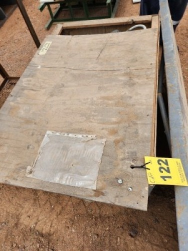 1 - ITEM Tower crane control unit (Pallet)