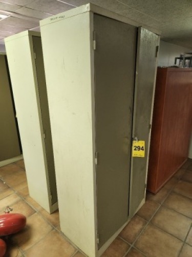2 - ITEMS Cabinet filing1,8m high x,45m wide x ,9m long.
