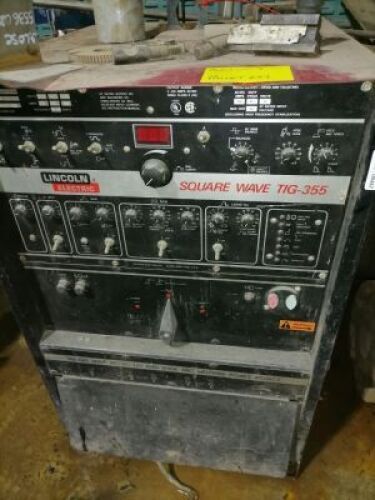 1 - ITEM Welder Tig square wave Lincoln - condition unkown