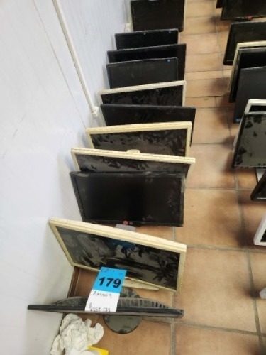 10 - ITEMS PC Monitors - SEE DESCRIPTION