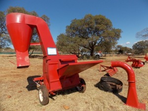 1X Hammermeul met siwwe/Hammer Mill complete