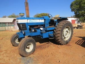 1X Ford TW20 Tractor