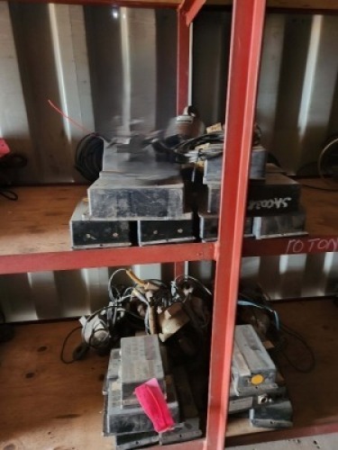 20 - ITEMS 5 Ton Load Cell and Display Box