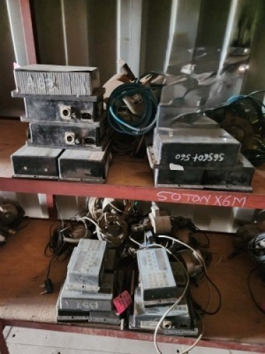 20 - ITEMS 5 Ton Load Cell and Display Box