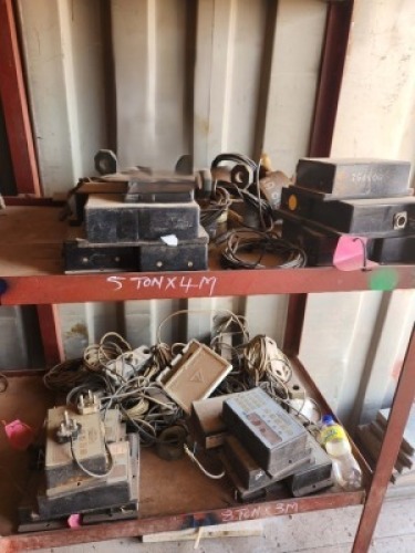 20 - ITEMS 5 Ton Load Cell and Display Box
