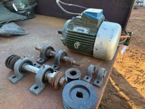 FLOOR ITEM - 1 X Motor with Direct-Online-Starter