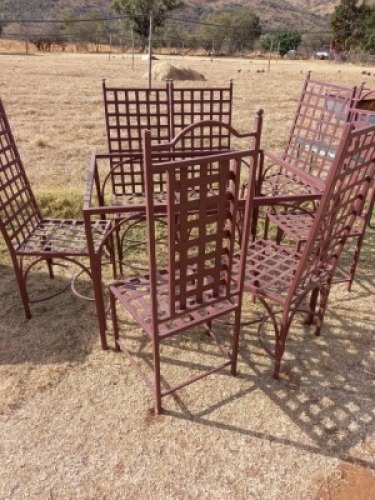 8 PIECE GARDEN SET - TABLE & CHAIRS