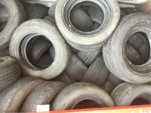 LOCAL WITH ITAC PERMIT-1700 PKGS USED TYRES Bidding on contents of container only