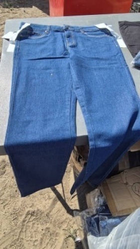 1 X Jeans (47 pieces in the lot ) WaterWay Investments