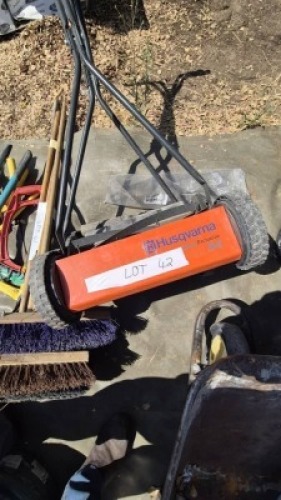 1 X Lawn Mower WaterWay Investments
