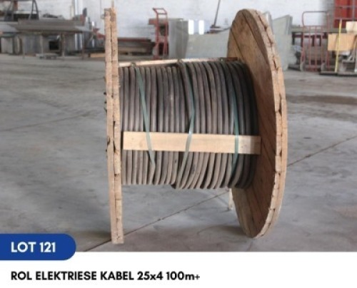 1 X ROL ELEKTRIESE KABEL 25 X 4 100M+ SARINE CONSTRUCTION