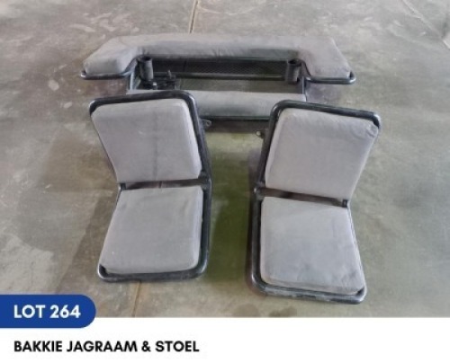1 X BAKKIE JAGRAAM & STOELE SARINE CONSTRUCTION