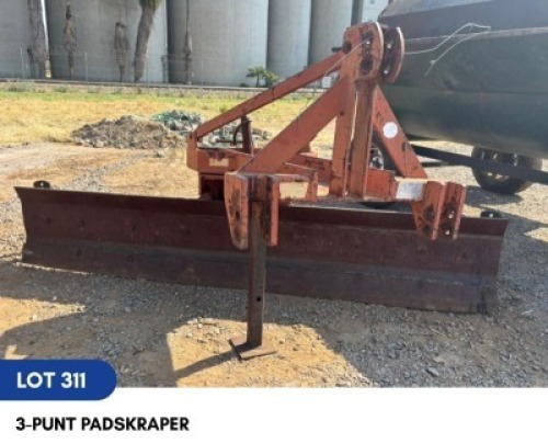 1 X 3-PUNT PADSKRAPER LOUW BEEFMASTERS (LOUCA BOERDERY)