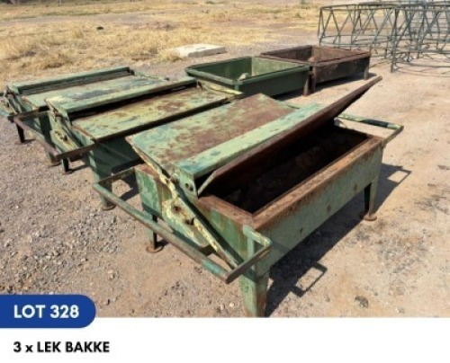 1 X 3 X LEK BAKKE LOUW BEEFMASTERS (LOUCA BOERDERY)