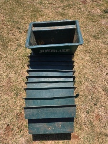 11 X Show buckets (Per item to take the lot)