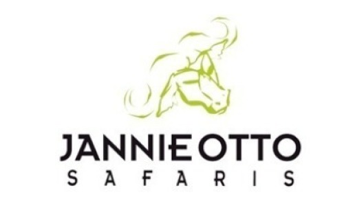 1 X FOUR-DAY (FOUR FULL HUNTING DAYS) PLAINS GAME HUNTING EXPERIENCE FOR ONE HUNTER IN CENTRAL SOUTH AFRICA. Jannie Otto Safaris & Sandy Mount Park