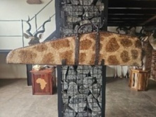 1 X BUFFALO LEATHER & GIRAFFE SKIN RIFLE BAG Spirit of Africa Taxidermy