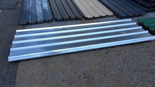 1 X 2.6m galvanised widespan sheets 0.55mm thick Vanderbijlpark