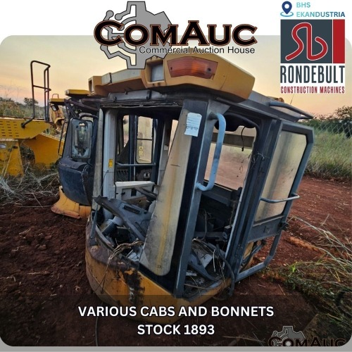 1 X VARIOUS CABS AND BONNETS STOCK NR: 1893