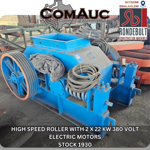 1 X HIGH SPEED ROLLER WITH 2 X 22 KW 380 VOLT ELECTRIC MOTORS STOCK NR: 1930
