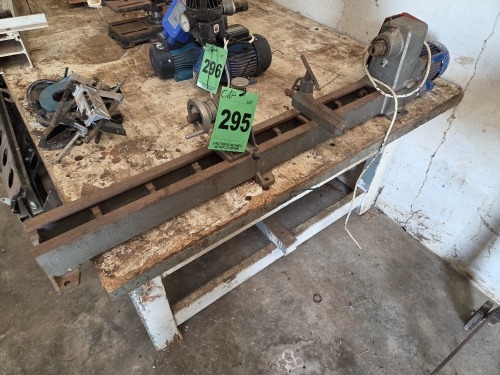 1 X Wood Turning lathe Dave Kriel