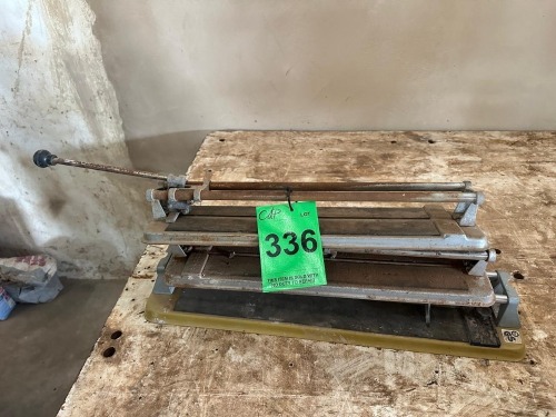 1 X Tile Cutters Dave Kriel