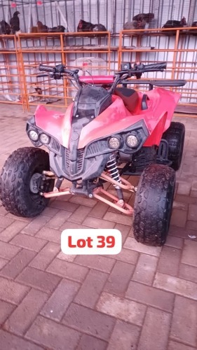 1 X Quad Bike Vehicle Done Right (Desmond Lunga)