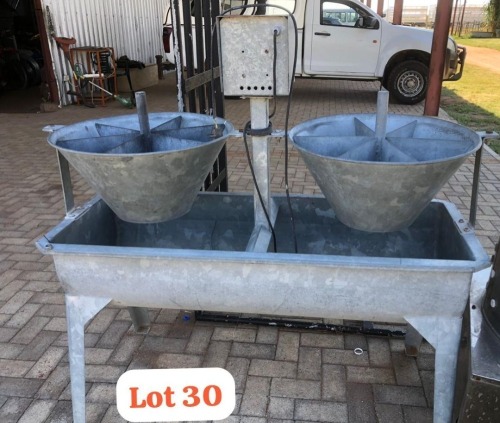 1 X Poultry Bleeder Equipment Piet Barnard