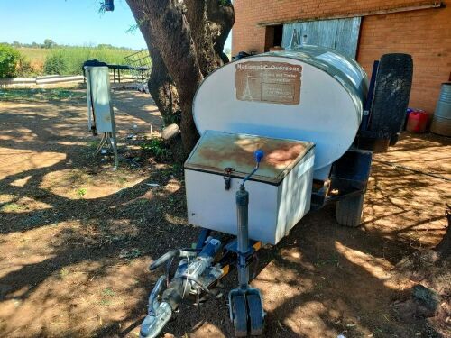 1 X Hippo 1000lt diesel bowser met brieke Bloemfontein onsite