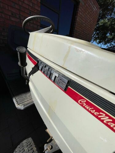 1 X White Turf Master Bloemfontein onsite