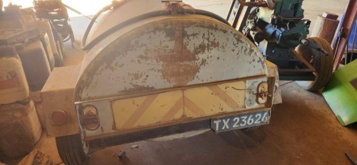 1 X 1000L Diesel Bowzer with 12 Volt Pump Potchefstroom