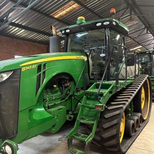 1 X John Deere 8345 RT Bothaville