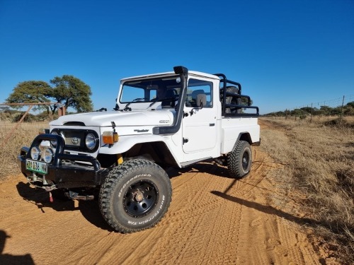 1 X FJ 45 Land Cruiser Potchefstroom